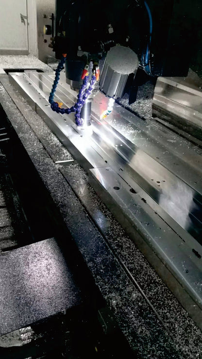 CNC Vertical Machining Center
