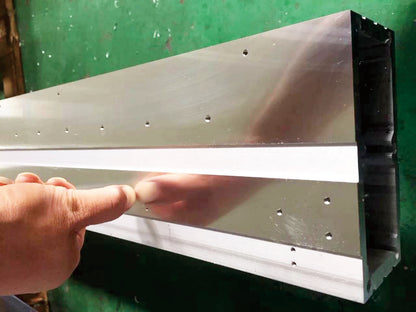 CNC Vertical Machining Center