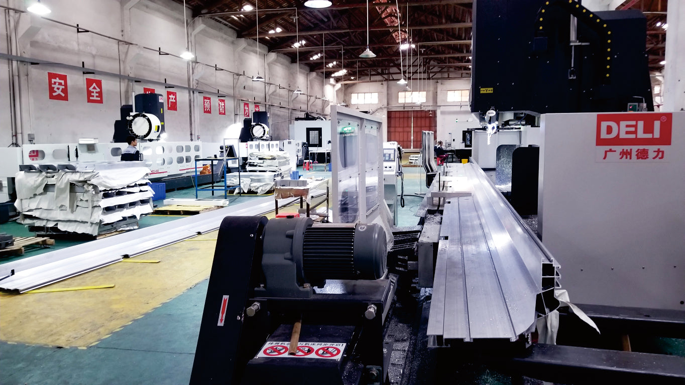 CNC Vertical Machining Center